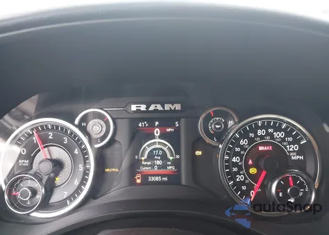 2021 Ram 1500 Big Horn 4X4 6'4 Box z USA, uszkodzony, nr VIN 1C6SRFBT3MN787633